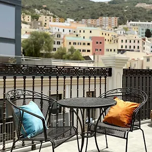 master-penthouse-suite-with-private-terrace-grand-central-house.es-andalucia.com/